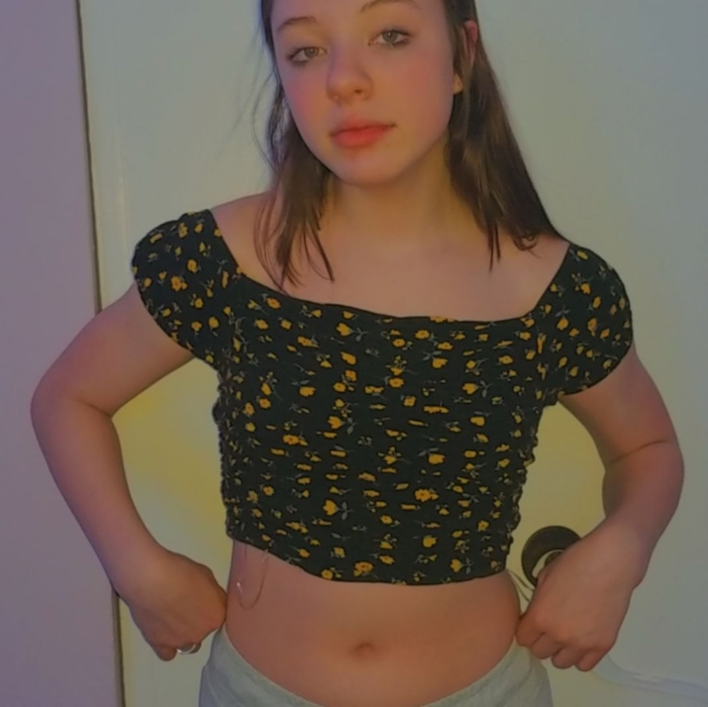 crop top